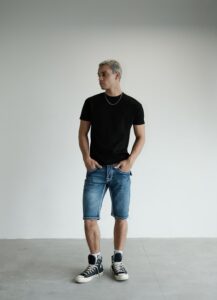 023-Quần jean short ngắn Cricket màu xanh chỉ mắt xích lớn phối da viền túi nắp